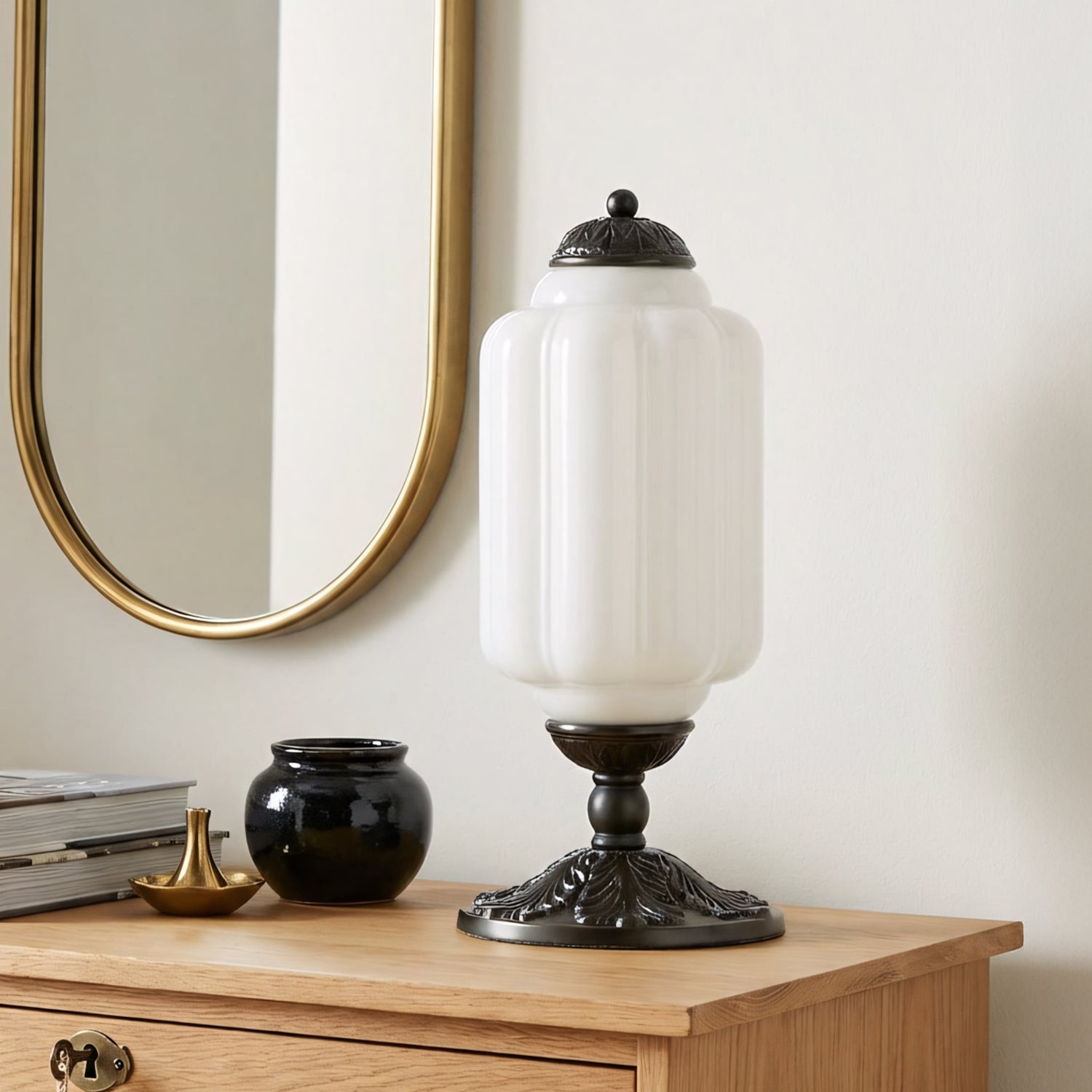 Retro Tafellampen met Getextureerd Crèmekleurig Glas – Franse Vintage Stijl met Messing of Zwart Frame | Sansoti