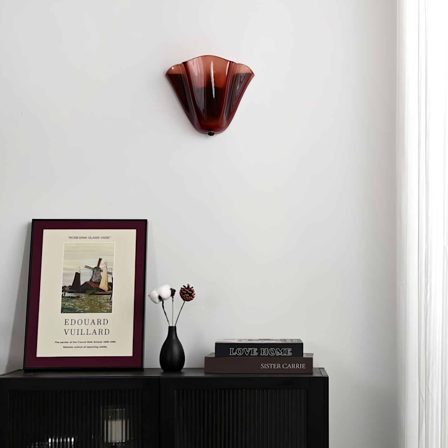 Petalia Wandlamp — Sculptural Petal-Geïnspireerde Glazen Wandverlichting met G9 Fitting en Hardwired Installatie (28 × 25 × 13 cm) | Sansoti