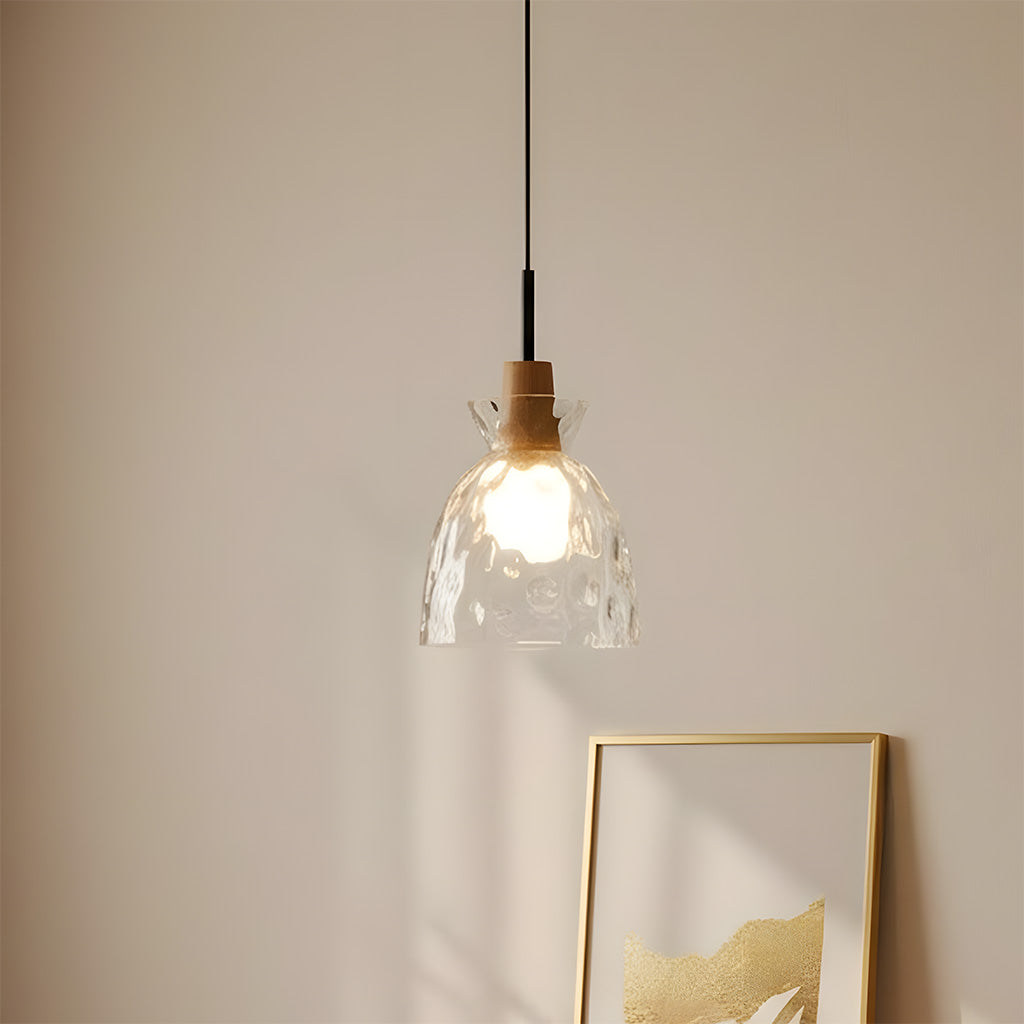 Glazen Hanglamp met Geslepen Koepel en Houten Accenten – Rustieke Eethoekverlichting | Sansoti