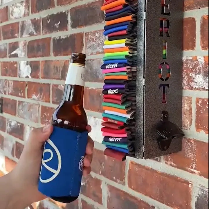 Wandgemonteerde Drankdispenser met Flesopener – Ruimtebesparende Blikjeshouder voor Koude Drankjes | Sansoti