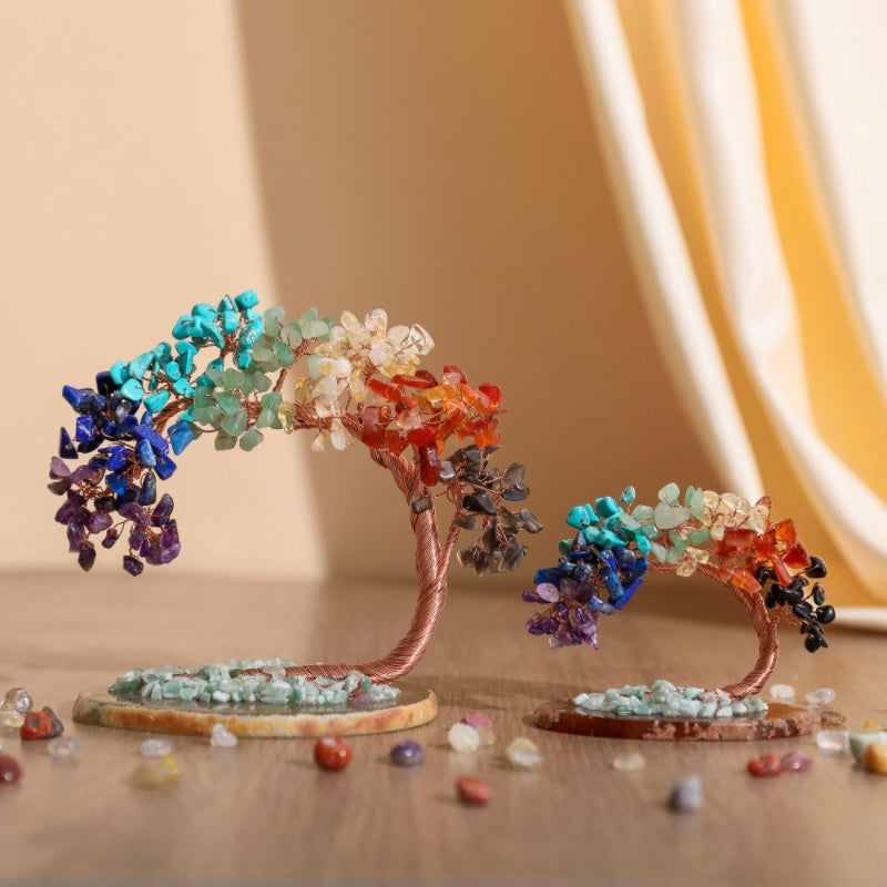 Dekoratives Lebensbaum-Ornament mit Edelsteinblättern, kupferfarbenem Draht und eleganter Achatbasis für das Wohnzimmer | Sansoti