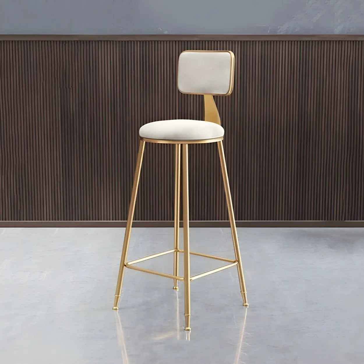 Tabouret de Bar en Velours Luxe avec Dossier et Piètement Métallique Doré – Chaise de Bar Glamour Moderne pour Îlot de Cuisine et Bar à Domicile | Restfield