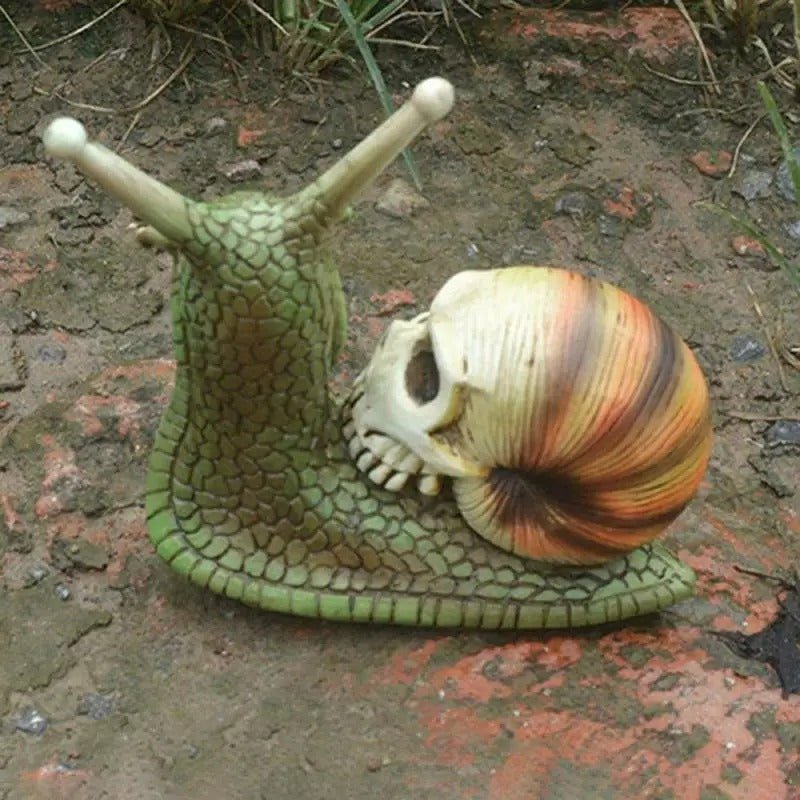 Schnecke mit Totenkopf, Gartenfigur aus Kunstharz, Gothic-Dekoration für drinnen und draußen, Skulptur für Wohnzimmer, Garten und Terrasse | Sansoti