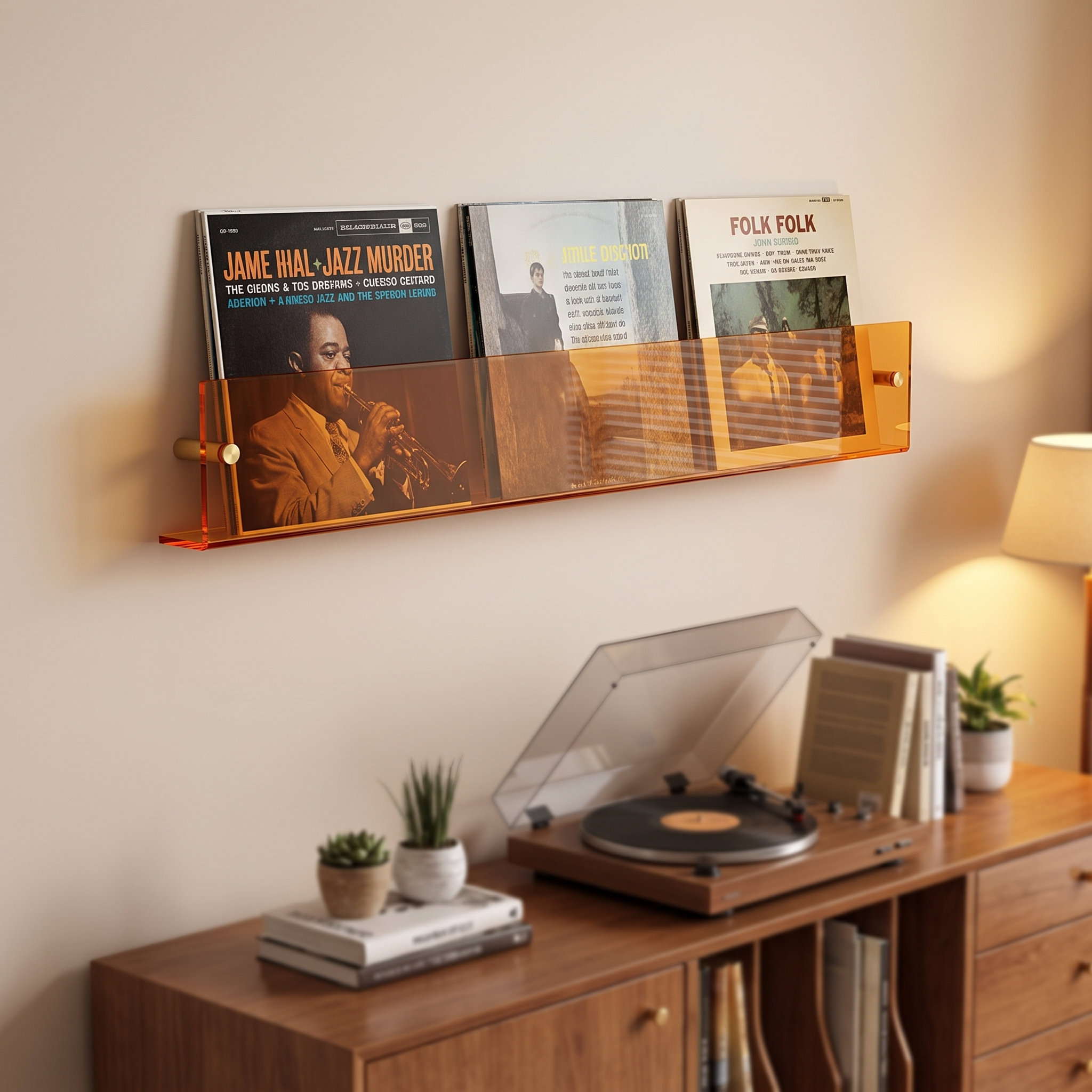 Platenrek wand met vinyl LP's naast draaitafel