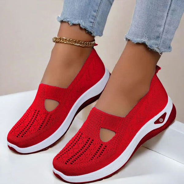 Chaussures respirantes pour femmes avec semelle souple et antidérapante, offrant adhérence et confort aux personnes âgées pour la marche quotidienne et les loisirs | Sansoti