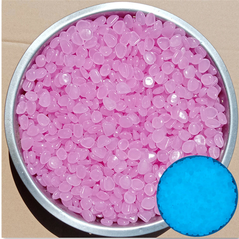 Set of 2 Luminous Decorative Stones Resin Garden Pebbles Glow-in-the-Dark Path Accent Multiple Colors | Sansoti