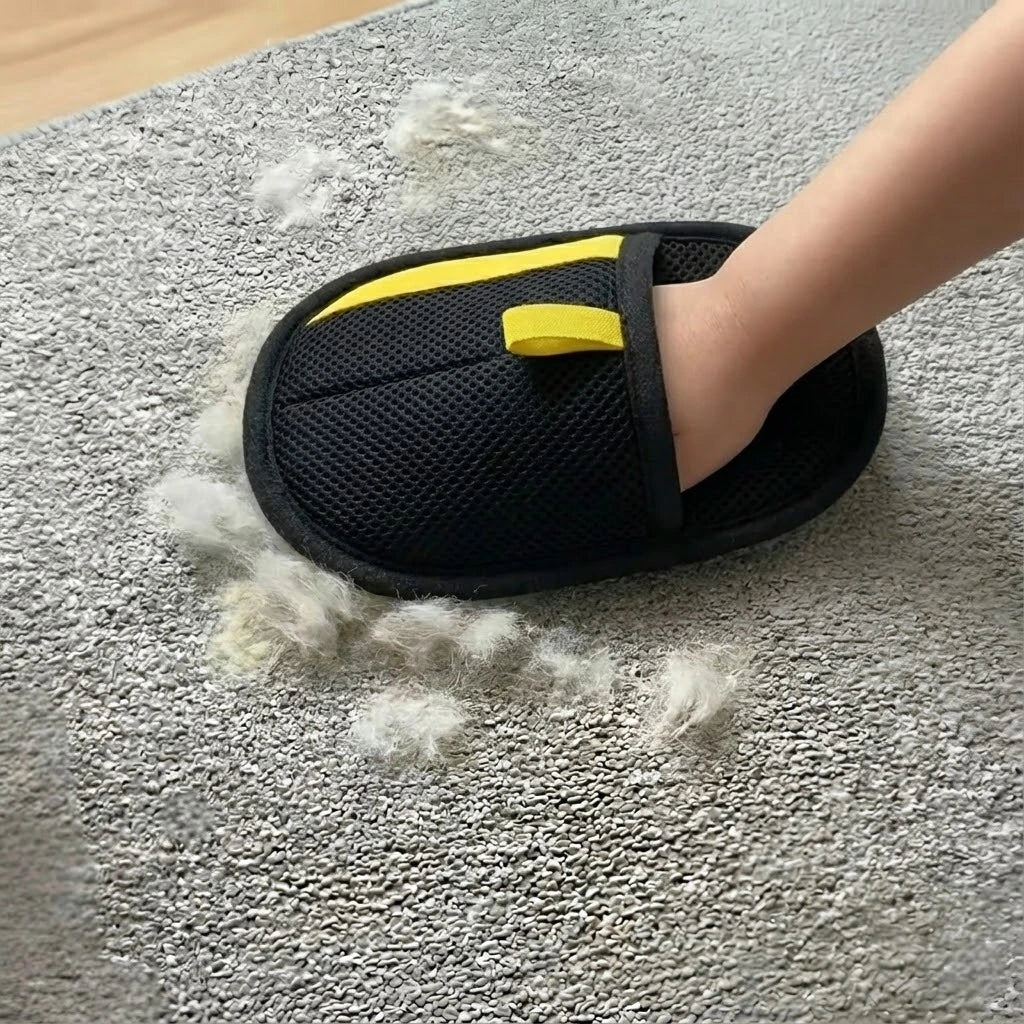 Pet Hair Removal Glove – Effective Fur Collector for Furniture and Textiles | Sansoti