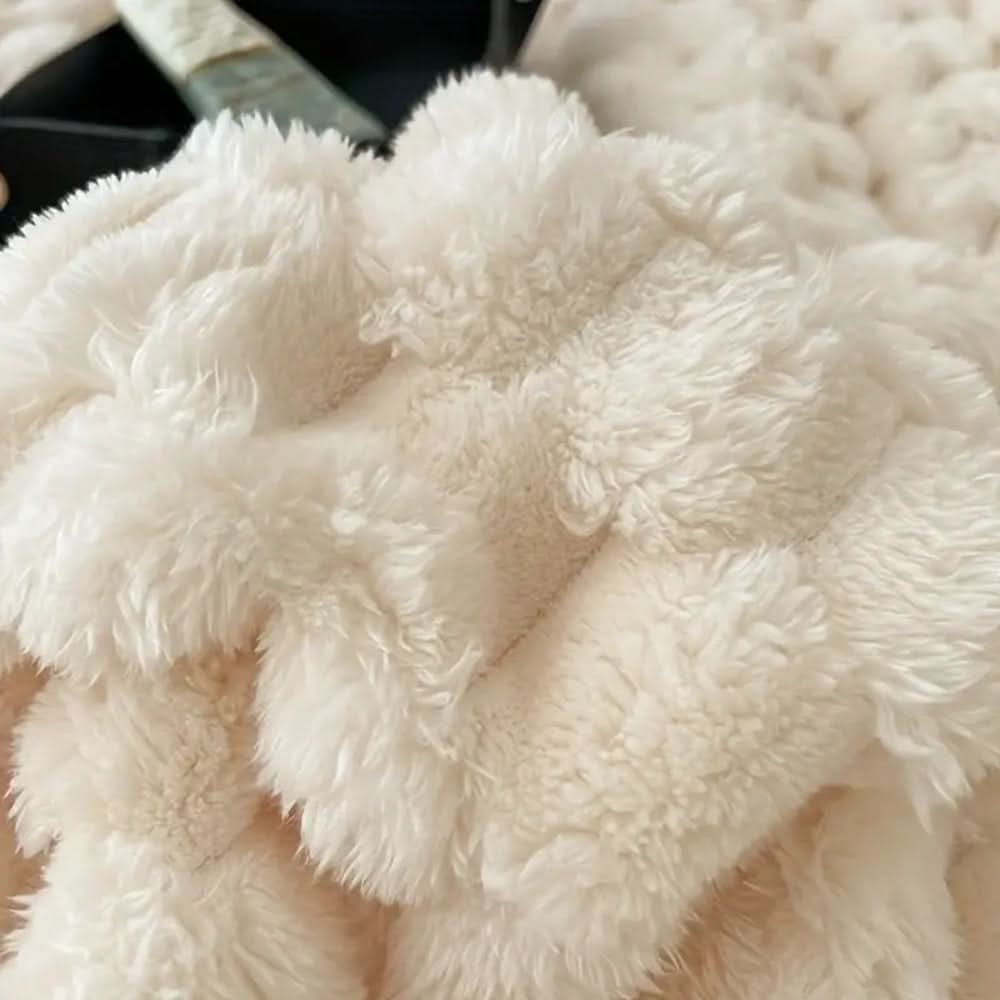 Woolly Throw with Bobble Texture – Versatile Warmth and Comfort for Sofa and Bed – Soft Decorative Home Blanket | Sansoti