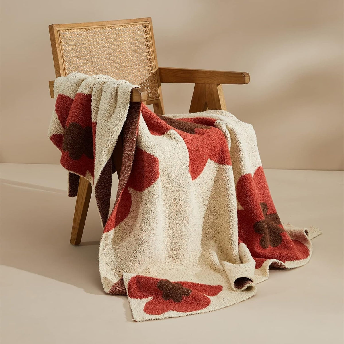 Plaid tricoté à motif floral 120x150cm – Couverture douce au design scandinave pour canapé, lit et salon | Sansoti