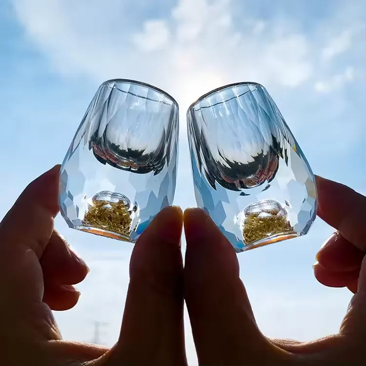 Japans Shotglas met Goudfolie Dubbele Bodem 15ml Premium Kristalglas Sakebekertje Luxe Drankglas Wodka Likeur Thee Ceremonie Cadeau Gouden Accent Elegant Design | Sansoti