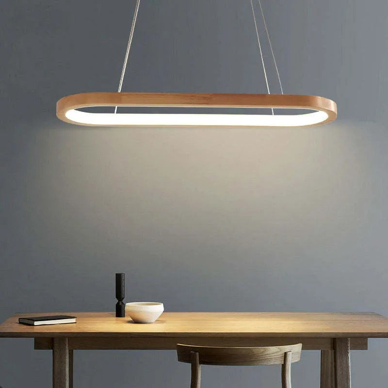 Suspension ovale en bois avec éclairage LED pour salle à manger, salon et cuisine, design scandinave, lumière chaleureuse | Sansoti