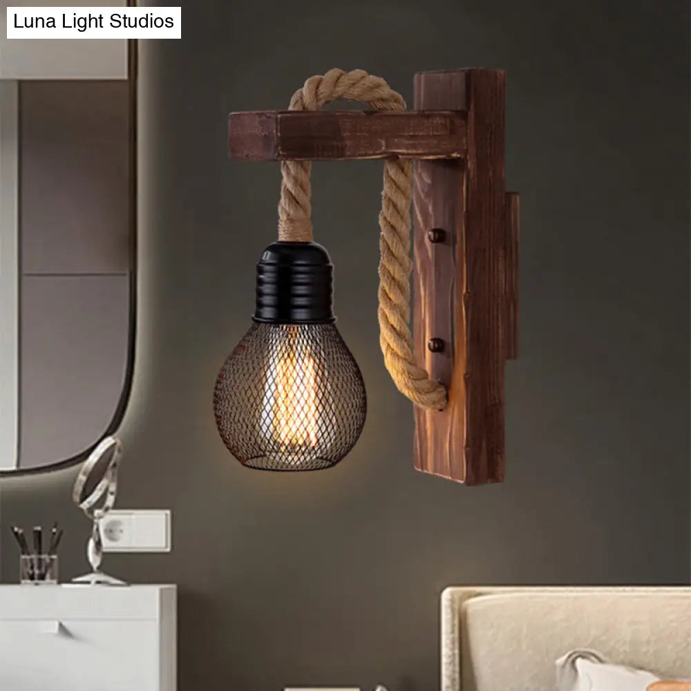 Houten Wandlamp met Touwarm en Glazen Lantaarn – Scandinavische Sfeer voor Slaapkamer en Hal | Sansoti