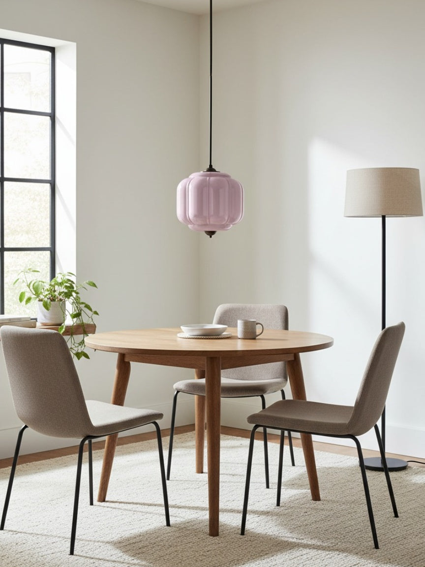 Vintage Kroonluchter met Crèmekleurige Glazen Kappen – Hanglamp in Retro-Stijl voor Eetkamer & Woonkamer | Sansoti