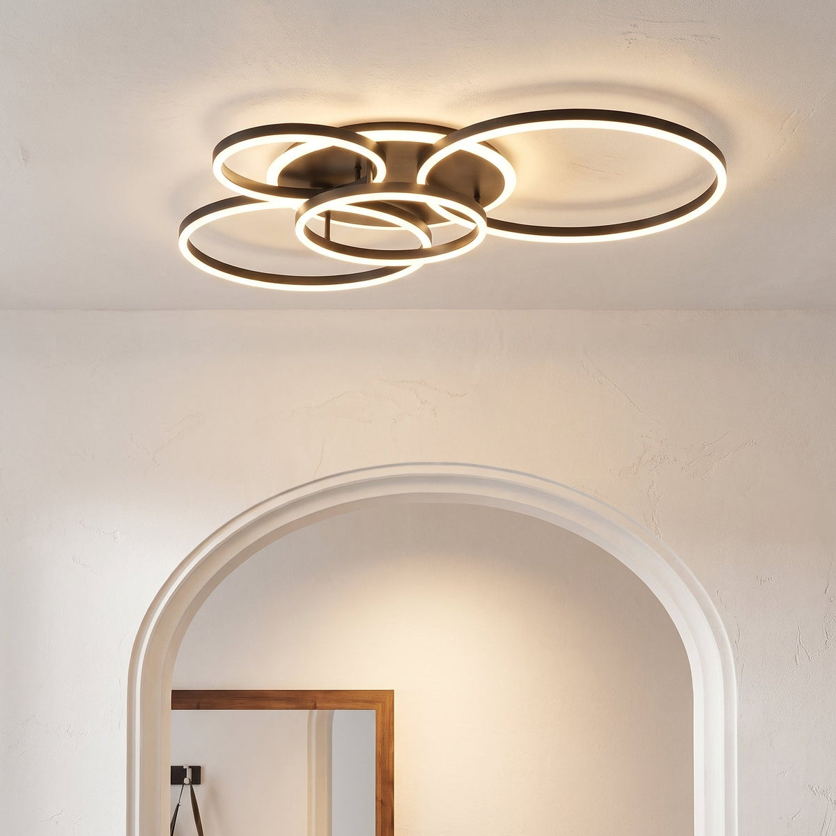 Minimalistyczna aluminiowa lampa wisząca E27 z LED, regulowana, nowoczesny design do jadalni, sypialni i kącika do czytania | Sansoti