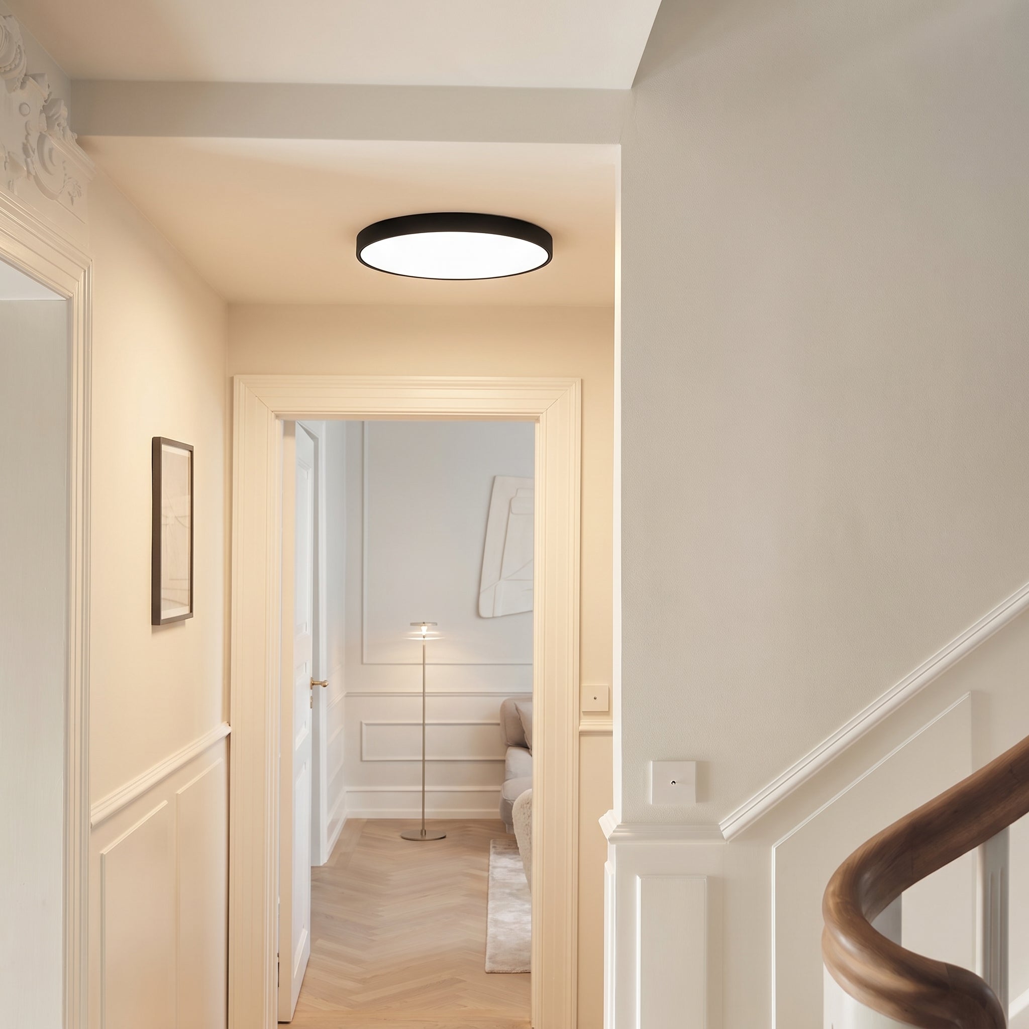 Ultracienka okrągła lampa sufitowa LED, żelazo, czarno-biała, 23-37cm, skandynawska, nowoczesna, do salonu i sypialni | Sansoti
