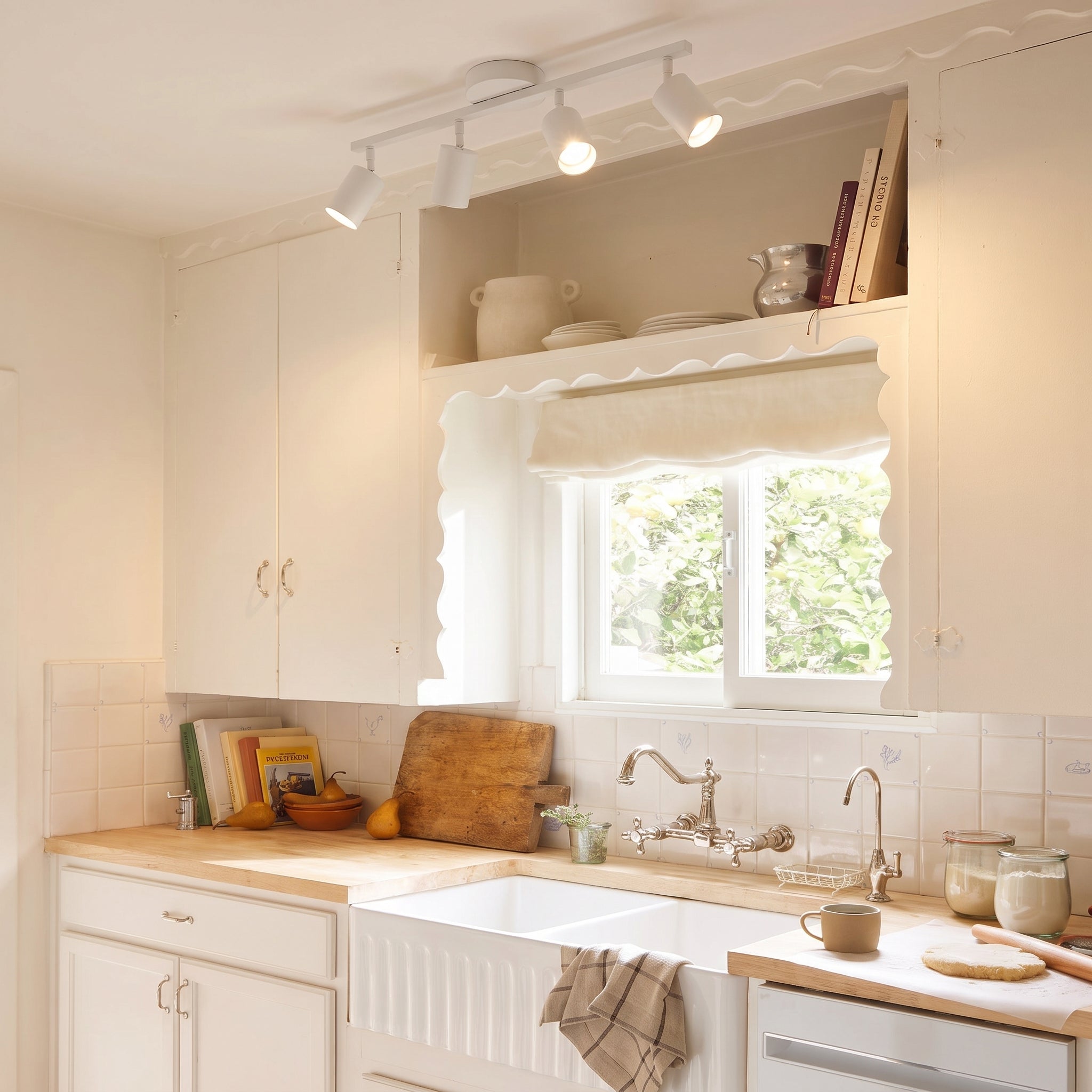 Plafonnier à 4 spots réglables, aluminium noir et blanc, douilles GU10, éclairage pour salon et cuisine, style moderne | Sansoti