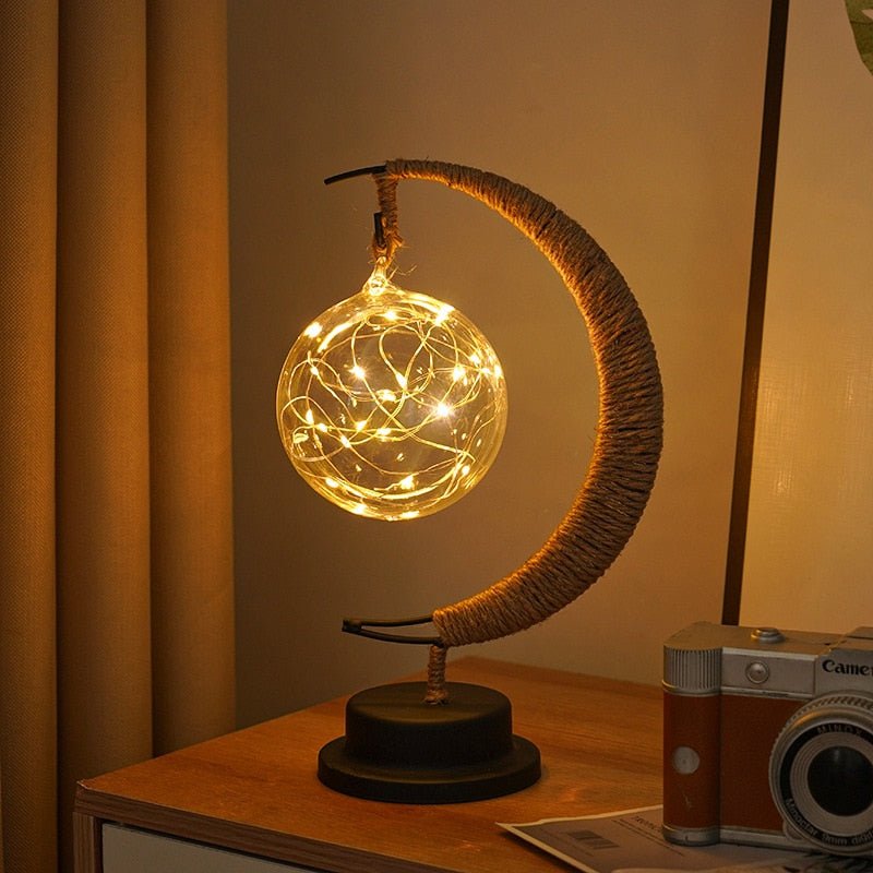 Maanlamp met Natuurlijke Maankraters – Decoratieve Tafellamp met Warm Sfeerlicht in Goud Blauw Paars | Sansoti