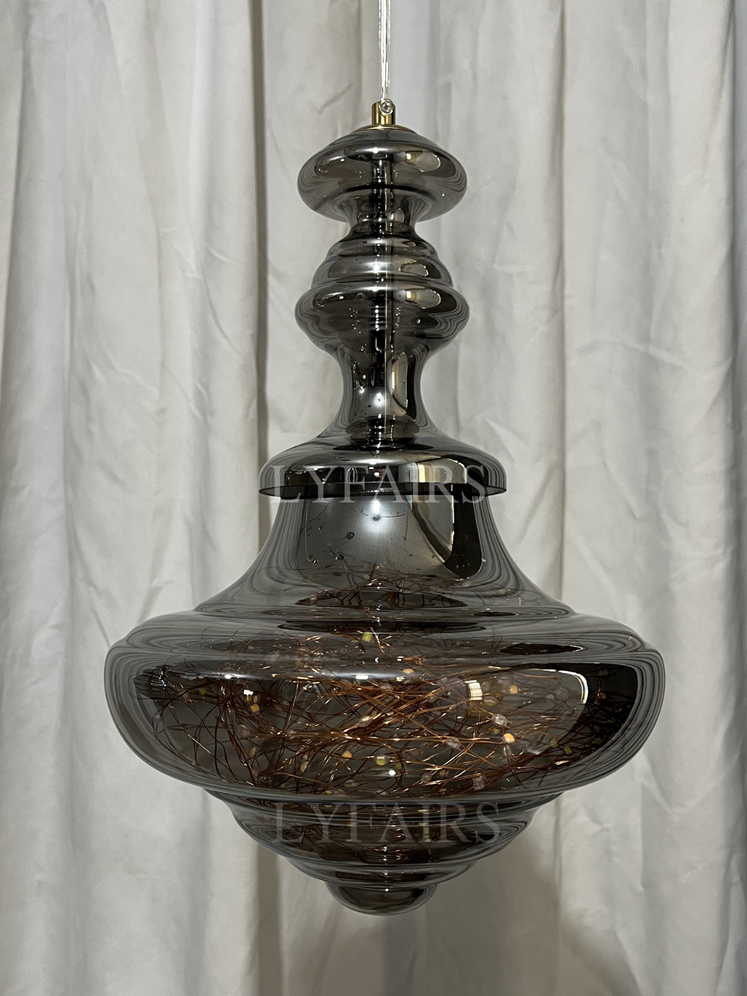 Grijze glazen hanglamp met sterrenhemel-effect voor eetkamer, bar of keukeneiland | Sansoti