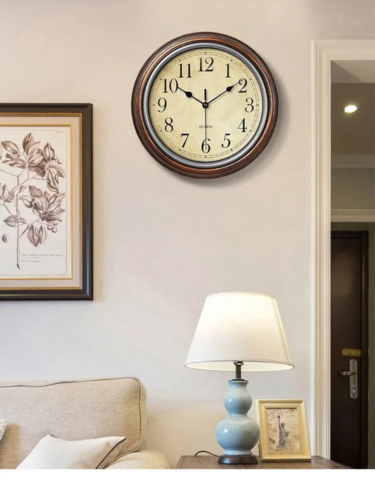 Horloge murale classique en bois 30 cm avec mouvement silencieux | Restfield