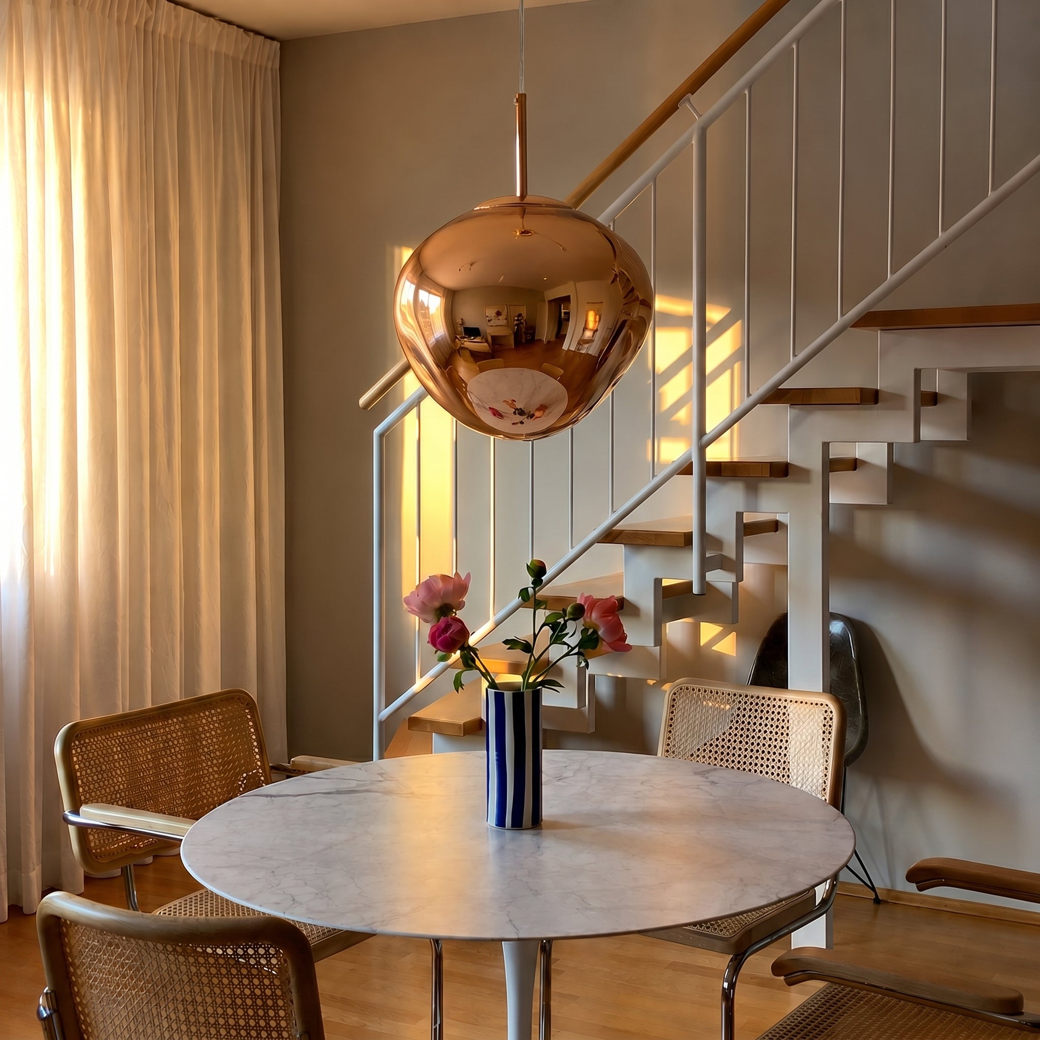 Lampa wisząca z metalu z lustrzanym wykończeniem, LED, ciepła biel 3000K, nowoczesne oświetlenie, do jadalni i salonu, design wnętrz | Sansoti
