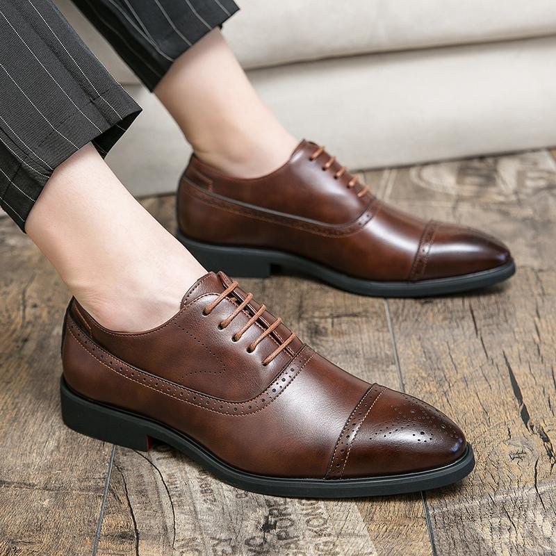 Herren-Oxfordschuhe mit Brogue-Details, Schwarz, Braun, Leder, Business, formell, elegant, klassisch und stilvoll | Sansoti