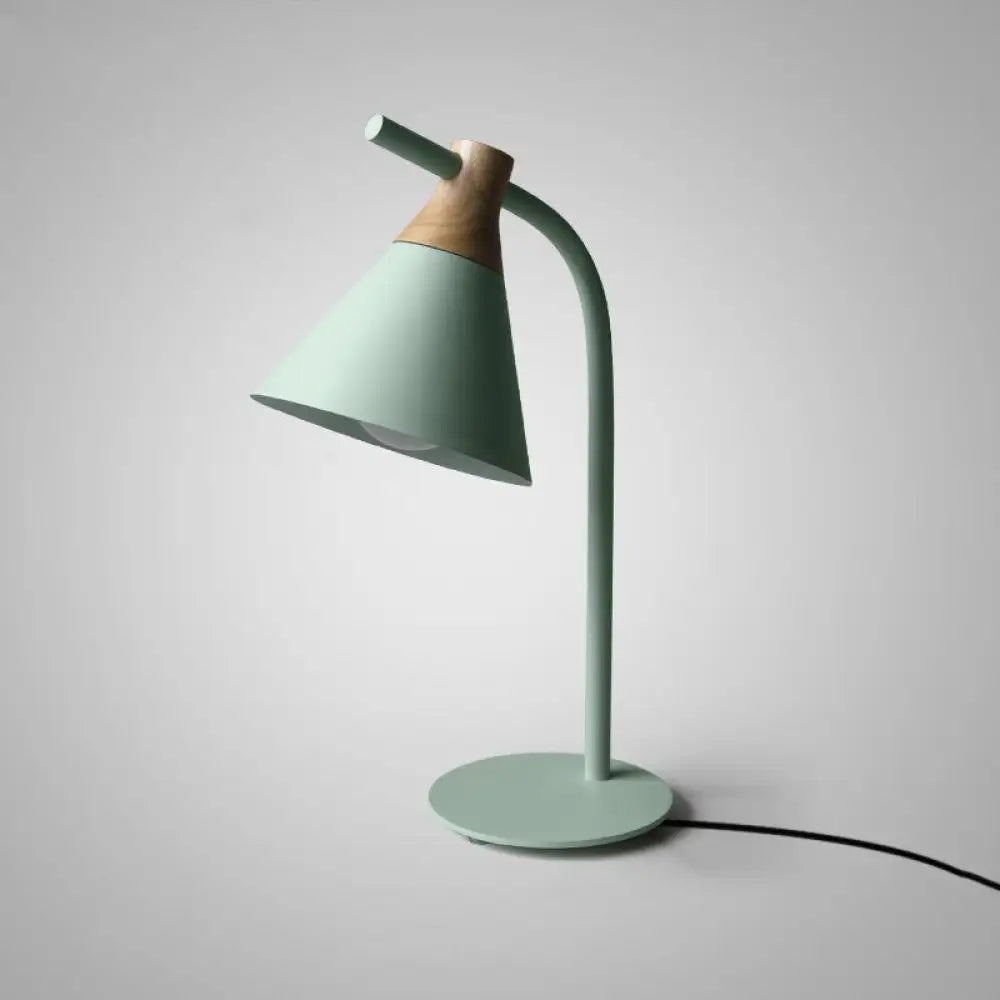 Verstelbare Tafellamp met Conische Kap Metaal Slaapkamer Nachtkastje Leeslamp Flexibele Arm Modern Design | Sansoti