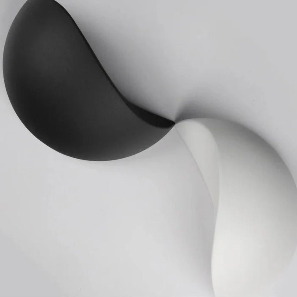 Halbrunde LED-Wandleuchte aus Aluminium, 20 cm, warmweißes bis neutralweißes Licht für Schlafzimmer, Wohnzimmer und Flur, wasserdicht nach IP65 | Sansoti