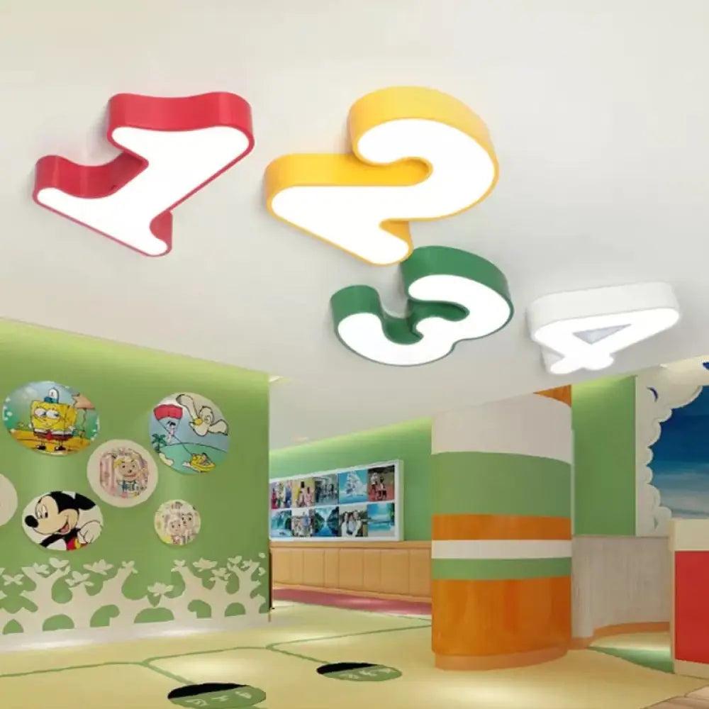 Cijfervormige LED Plafondlamp met Acryl Kap voor Kinderkamer Verlichting Energiezuinig Speels Design | Sansoti