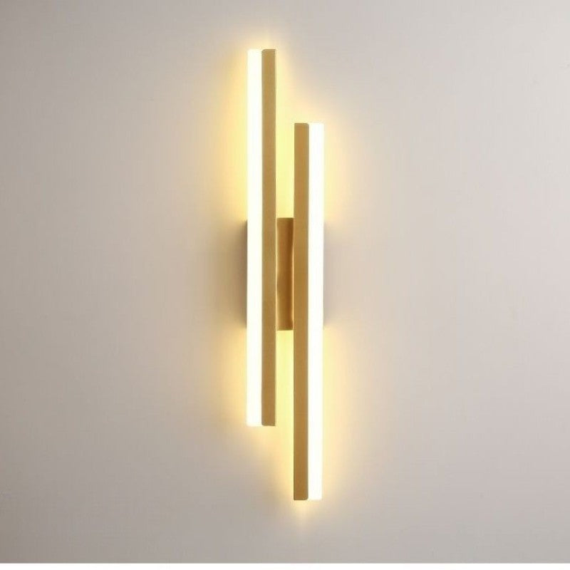 Vertikale LED-Wandleuchte mit Metalllinie, 48 cm, warmweißes Licht, modern, für Schlafzimmer und Wohnzimmer | Sansoti