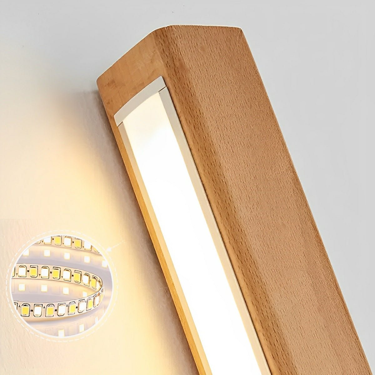 Applique murale LED en bois longue rectangulaire à intensité variable, éclairage haut-bas, design scandinave, intérieur moderne et chaleureux | Sansoti