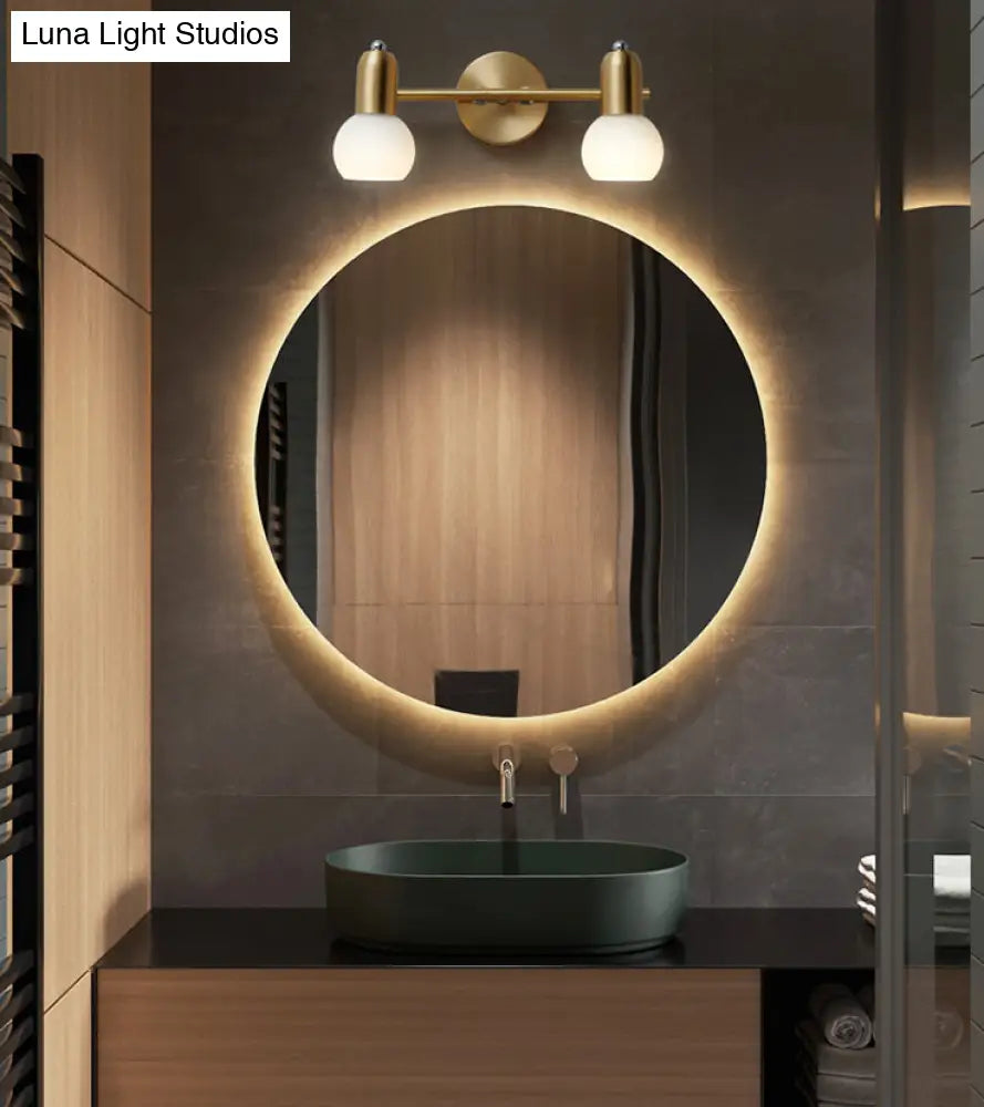 Wandleuchte mit Spiegel, Messing und Glasschirm, Badezimmer- und Flurbeleuchtung, 2 oder 3 Leuchtmittel, modernes Design | Sansoti
