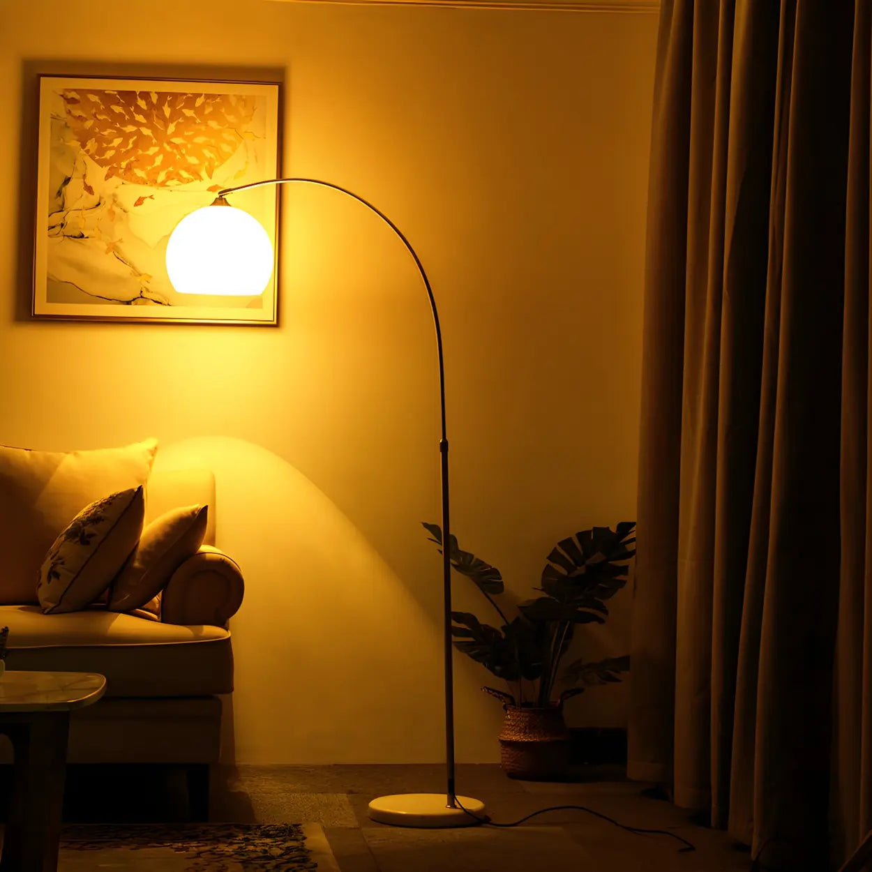 Lampadaire moderne en arc avec abat-jour en dôme acrylique et structure métallique de 220 cm de haut pour salon et coin lecture | Restfield