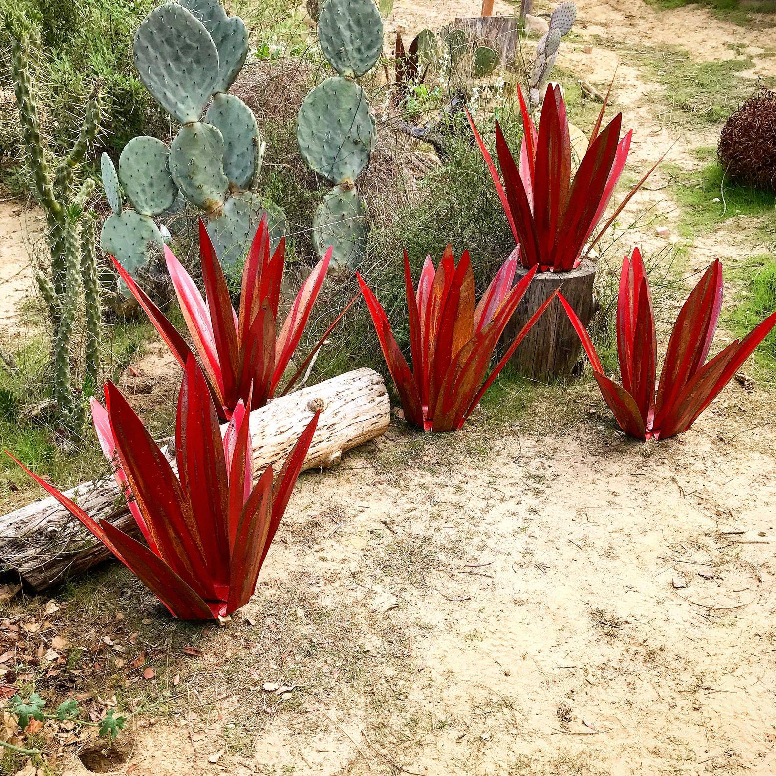 Metalen agave tuinbeeld van roestvrij staal voor tuin, terras en interieurdecoratie | Sansoti