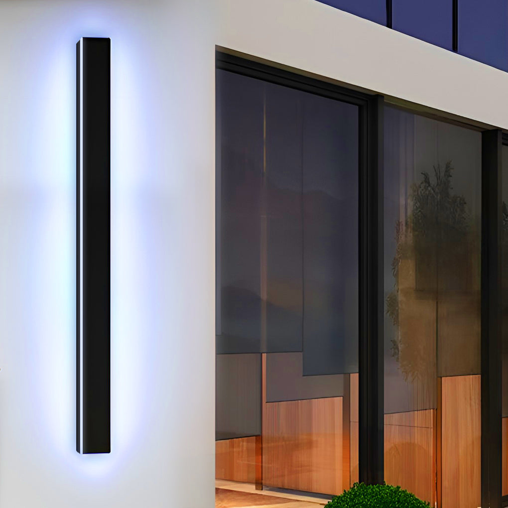 Moderne wasserdichte lineare Außenwandleuchte mit LED und IP65 Schutz | Restfield