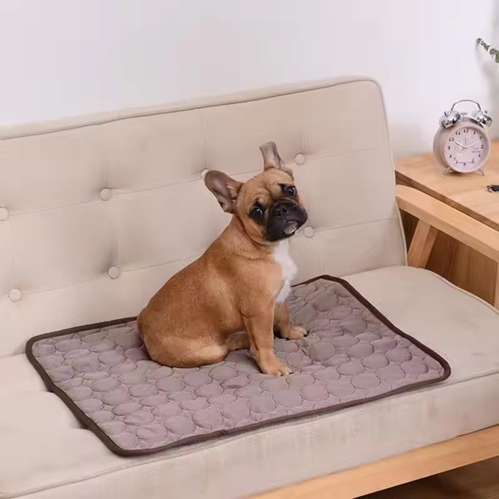 Self-Cooling Pet Mat with Temperature Regulation, No Power Required, Gel-Free, Washable, Comfortable for Dogs and Cats | Sansoti