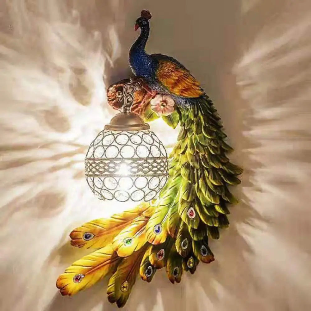 Applique murale paon avec boule en verre cristal, 46 cm, résine élégante, éclairage mural intérieur gauche ou droit, pour salon et chambre | Sansoti