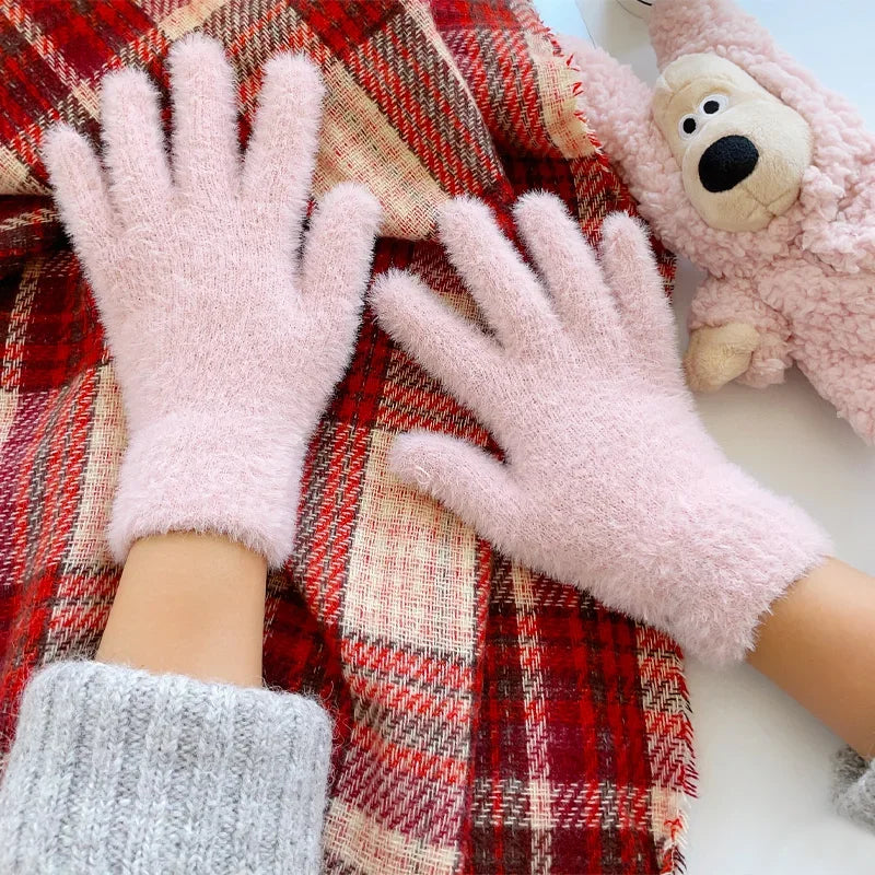 Warm Women's Velvet Winter Gloves with Lined Cuff Soft Winter Gloves for Outdoors Elegant | Sansoti