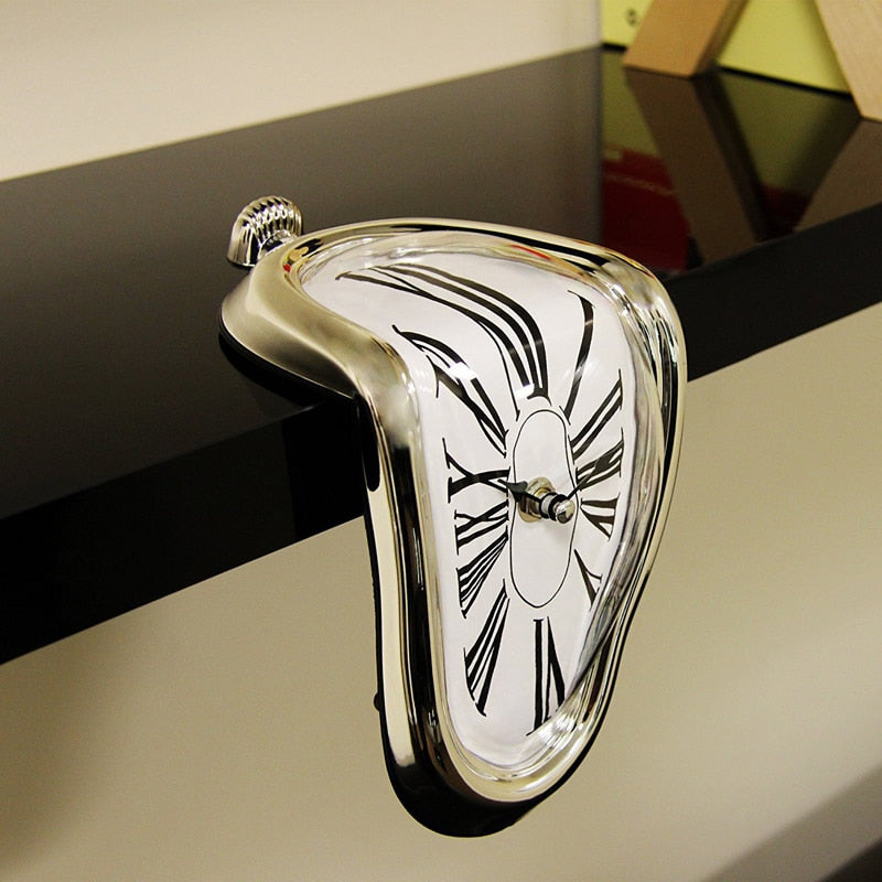 Smeltende Klok Wandklok Surrealistische Klok Dripping Clock Salvador Dali Stijl Moderne Wanddecoratie Zwart Zilver Goud Kunstobject Woonkamer Decoratie | Sansoti