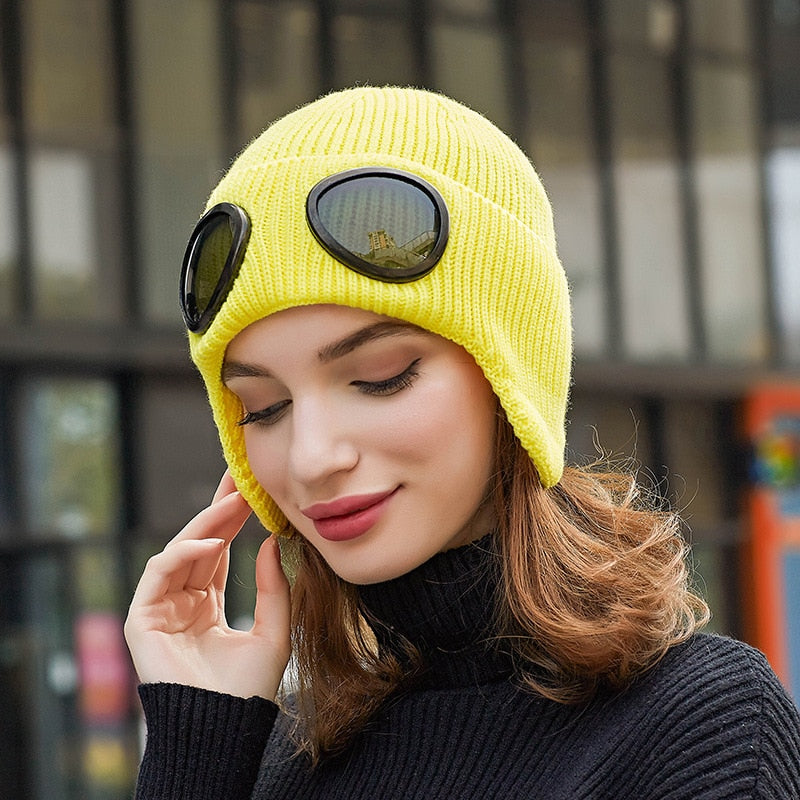 Unisex Aviator Hat with Goggles Winter Accessory Warm Comfortable Soft Lining Retro Winter Hat for Men and Women | Sansoti