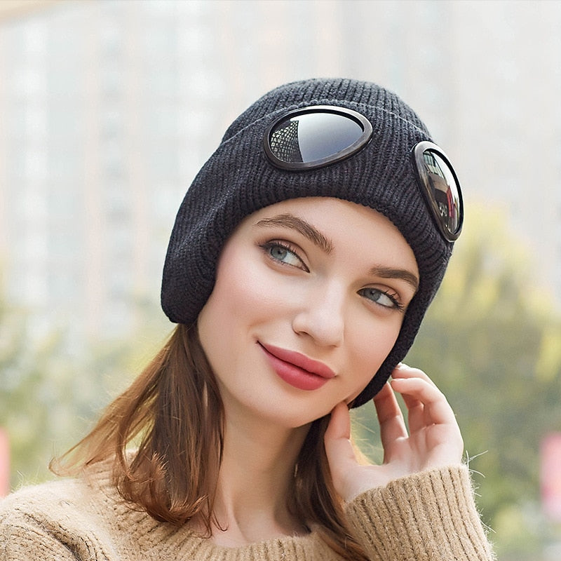 Unisex Aviator Hat with Goggles Winter Accessory Warm Comfortable Soft Lining Retro Winter Hat for Men and Women | Sansoti