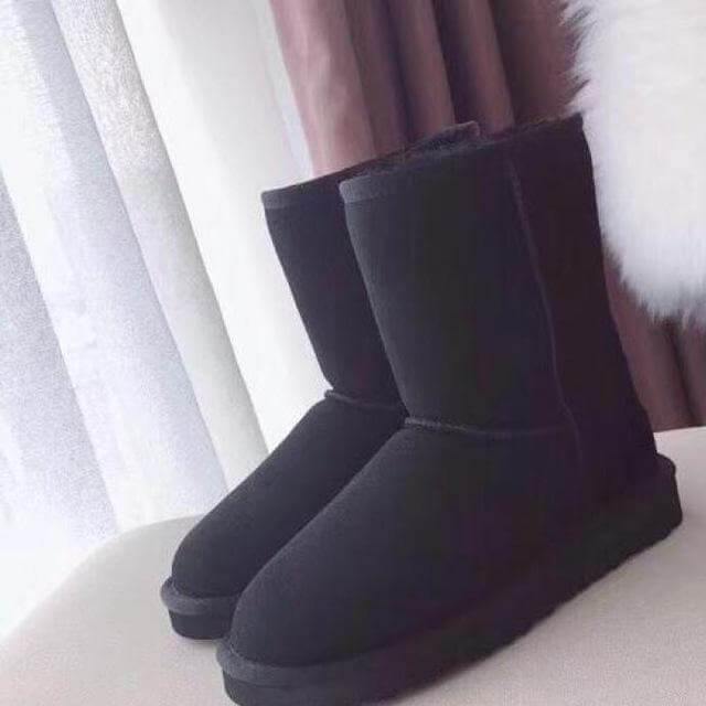 Gefütterte Lederstiefeletten für Damen, Winterschuhe mit warmer Fütterung, schneefest, bequem und weich | Sansoti