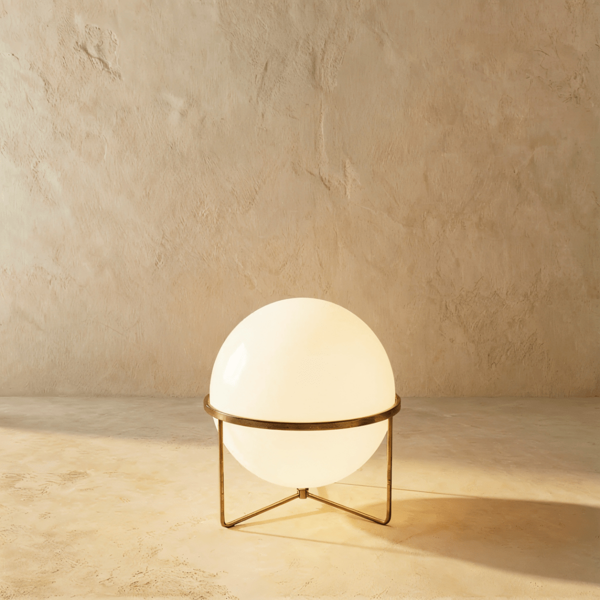 Rasu Minimalistische Stehlampe aus massivem Stahl mit stabilem Fuß | Restfield