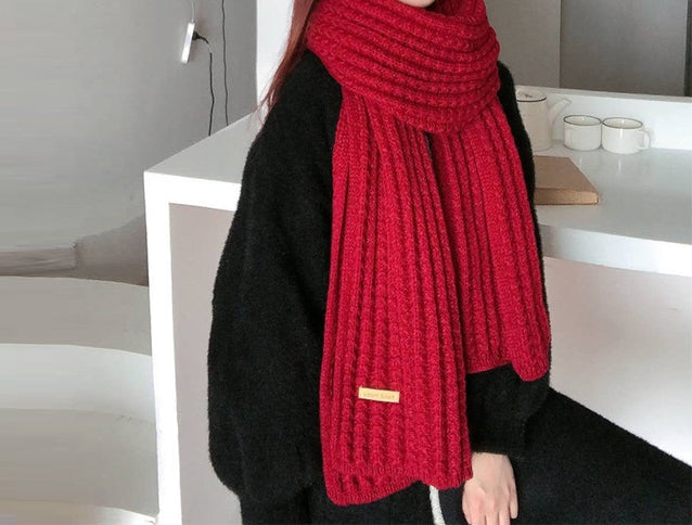 Handwoven Wool Scarf for Women Oversized 175cm Premium Winter Accessory Warm Elegant Soft Comfortable | Sansoti