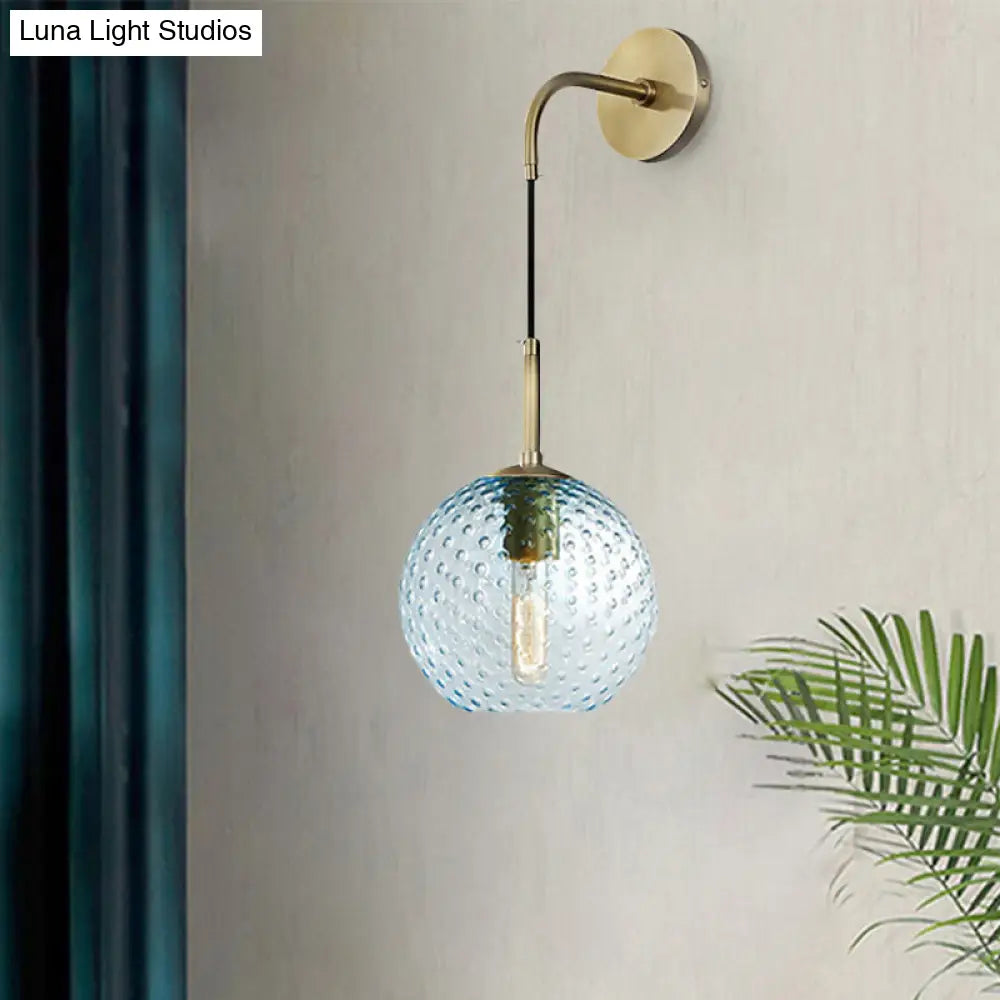 Wandleuchte mit Glaskugel und Messingfinish, Retro-Design, 75 cm hoch, E26-/E27-Fassung, stimmungsvolle Vintage-Beleuchtung | Sansoti