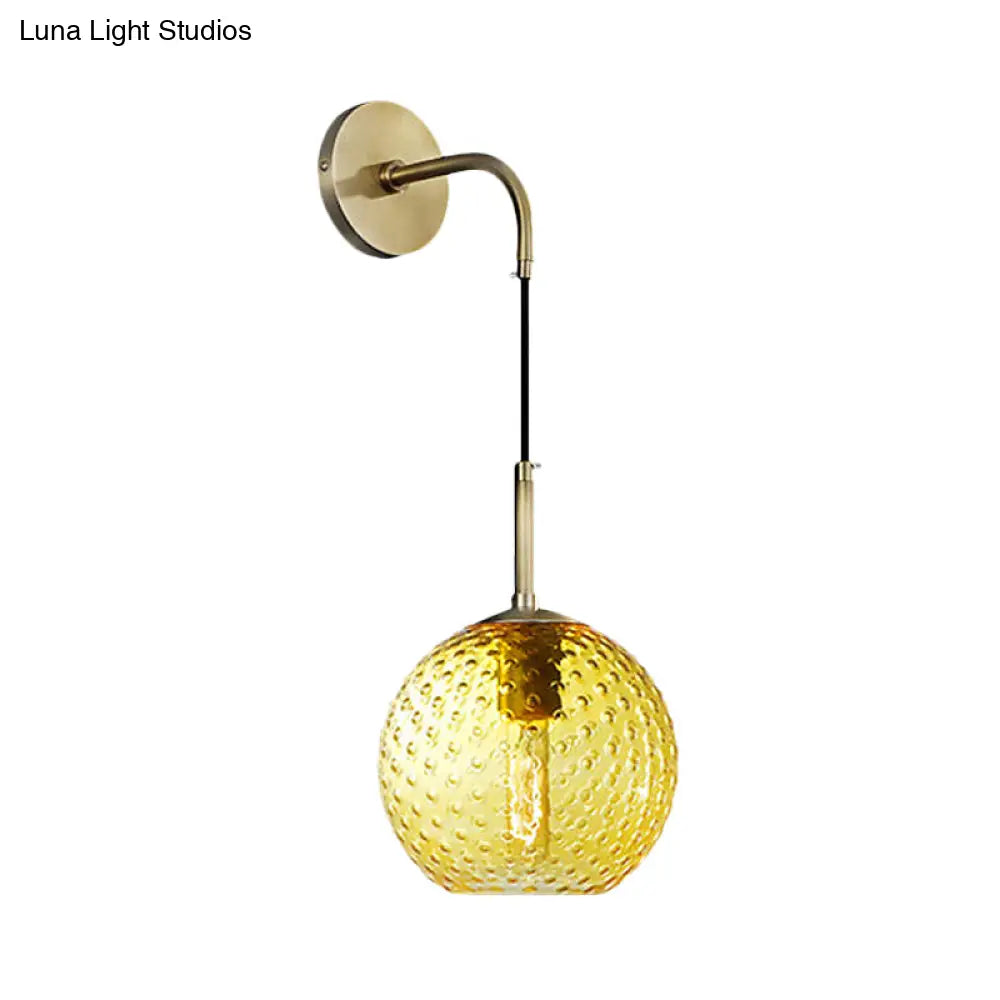 Wandleuchte mit Glaskugel und Messingfinish, Retro-Design, 75 cm hoch, E26-/E27-Fassung, stimmungsvolle Vintage-Beleuchtung | Sansoti