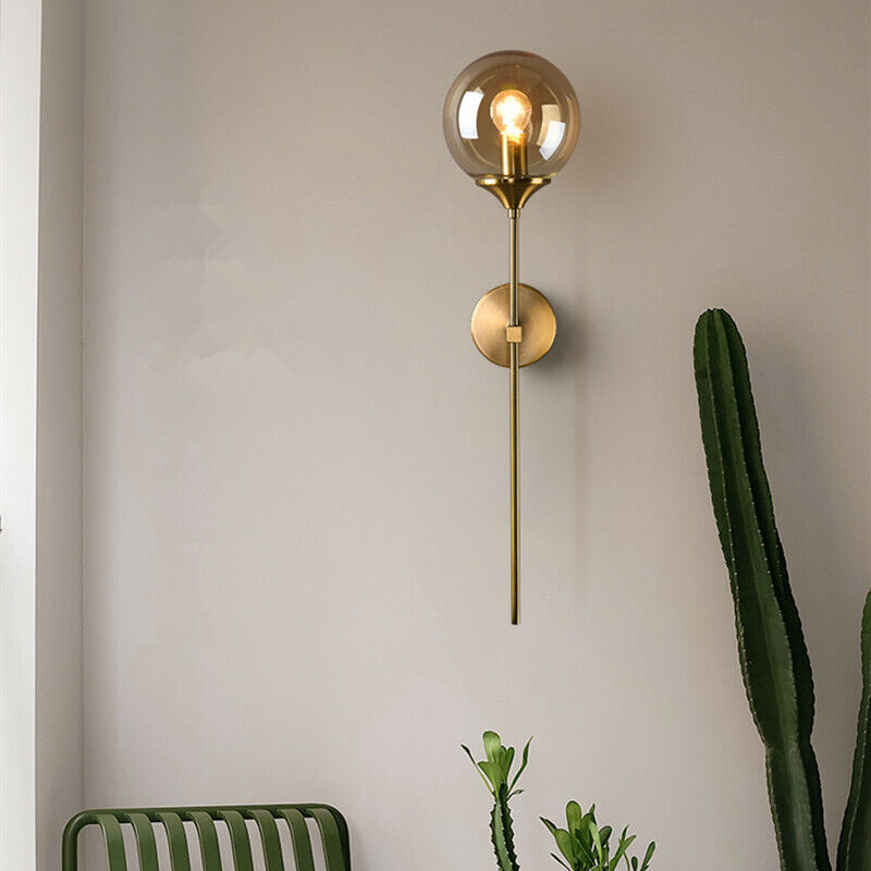 Moderne Wandlamp met Glazen Kap – Chroom of Gouden Afwerking – Scandinavische Stijl | Sansoti