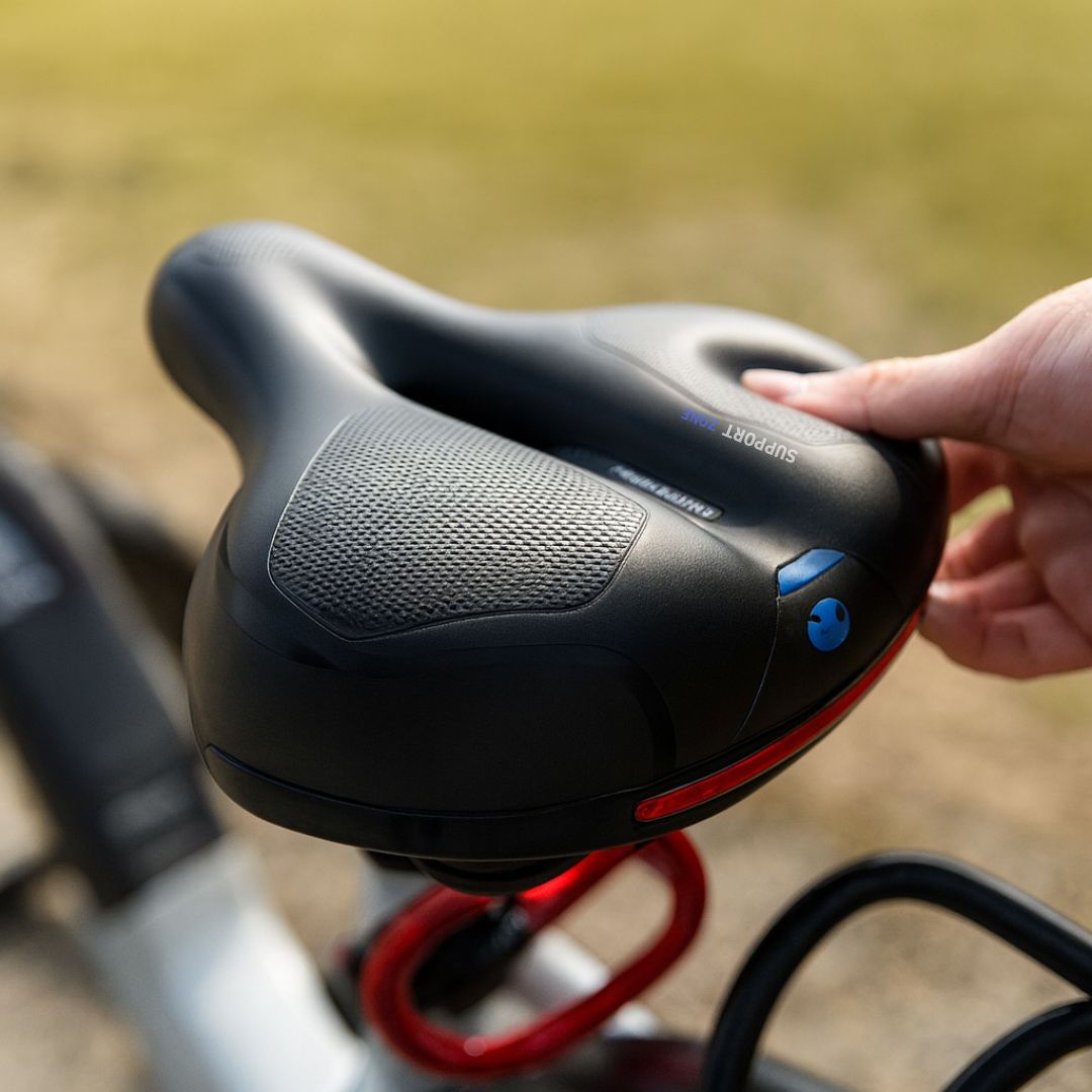 Comfortabel Fietszadel met Reflector – Ergonomisch Geveerd Waterdicht Design voor Dames en Heren Fietsen | Sansoti