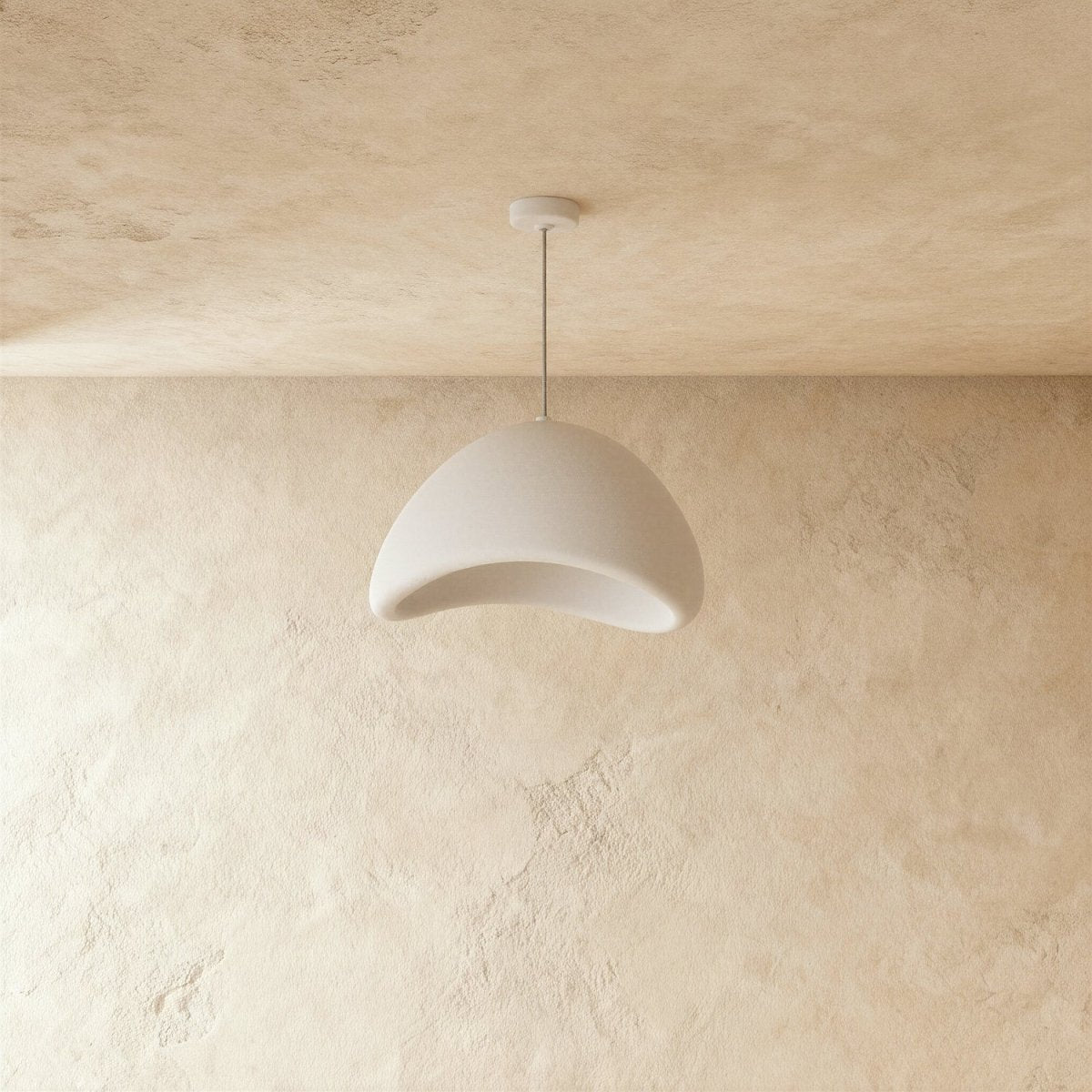 Japanische minimalistische Pendelleuchte mit organischer Form und sanfter Stimmungsbeleuchtung | Restfield