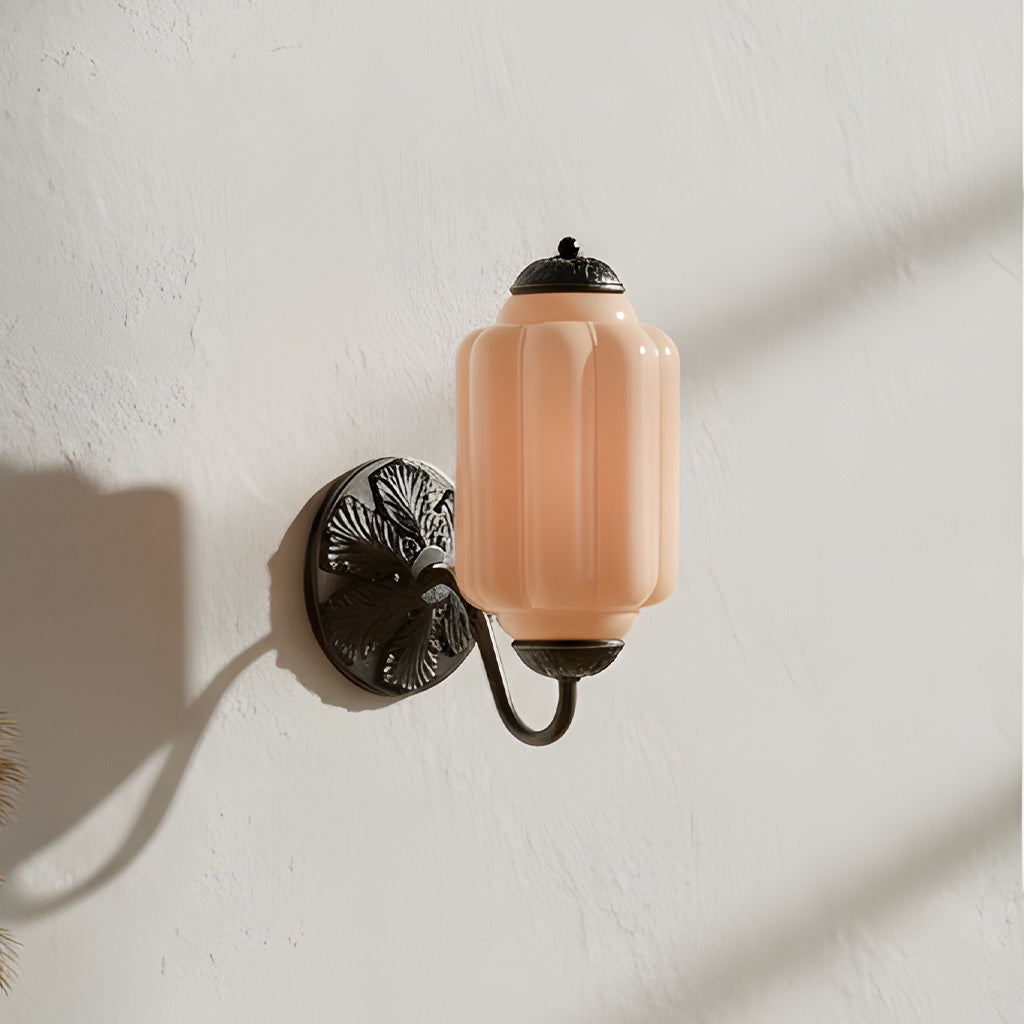 Vintage Wandlamp met Melkglas en Geolied Messing – Klassieke Retro Verlichting voor Hal, Slaapkamer, Woonkamer | Sansoti