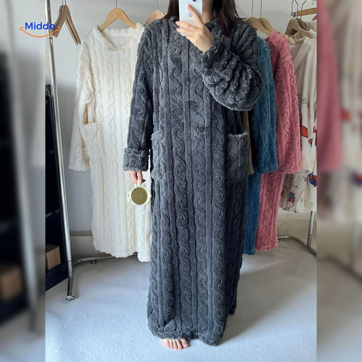 Fleece-Loungewear-Deckenmantel mit langen Ärmeln, Vordertaschen und weichem Polyester, bequeme Winter-Hauskleidung | Sansoti